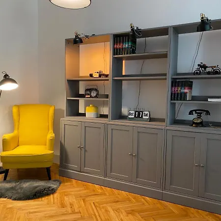 Industrial Schlossberg Apartman Linz