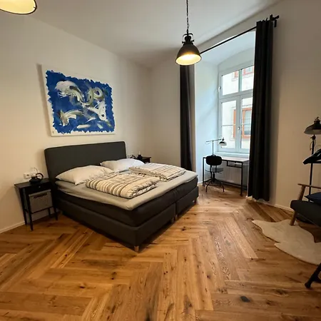 Industrial Schlossberg Lägenhet Linz