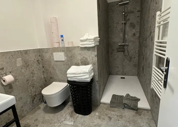 Industrial Schlossberg Lägenhet