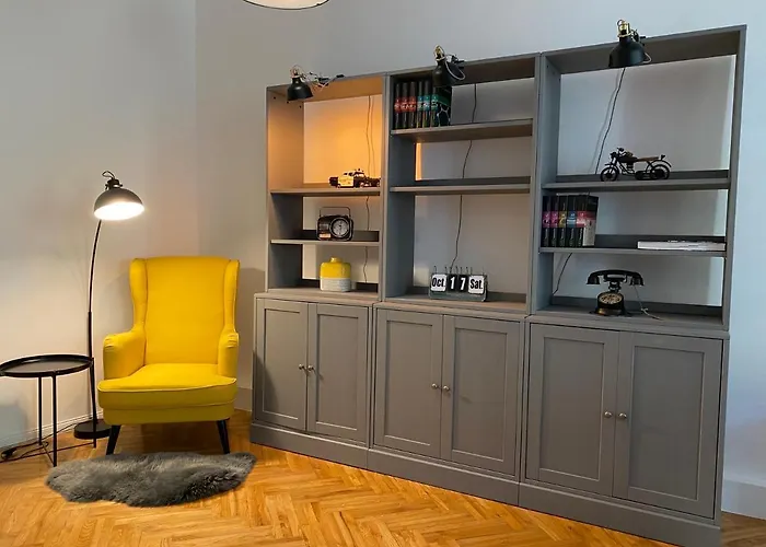 Industrial Schlossberg Apartment Linz